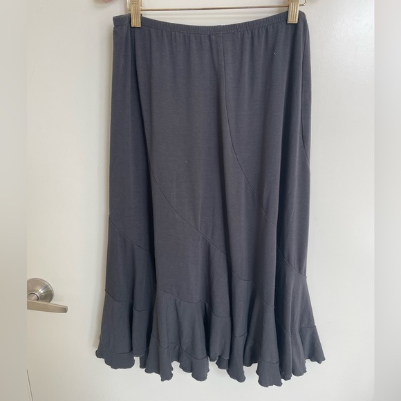 dark grey midi asymmetrical stitching skirt💕 - Picture 4 of 4